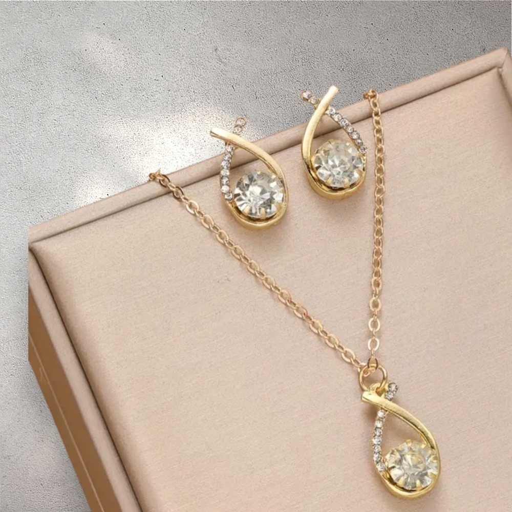 Elevate Your Elegance with Our 3-Piece Golden Jewelry Set